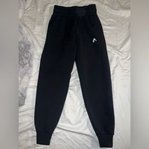 Alphalete Black joggers